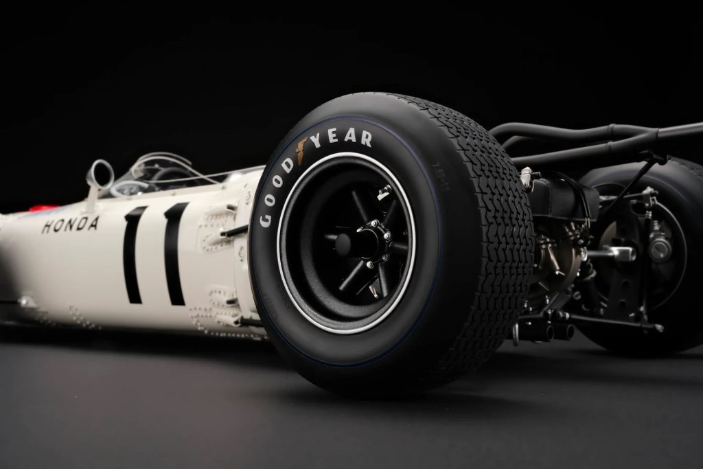 Honda Rayakan 60 Tahun Kemenangan F1 Pertama dengan Model Eksklusif RA272