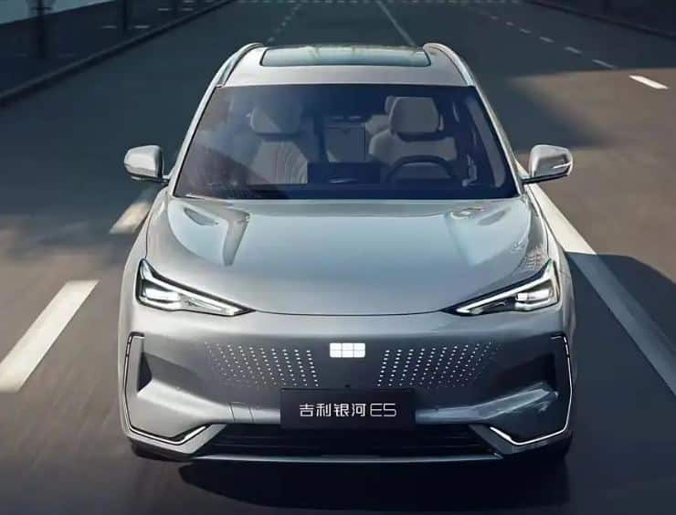 Renault dan Geely Bergabung Hasilkan SUV Elektrik Generasi Baharu