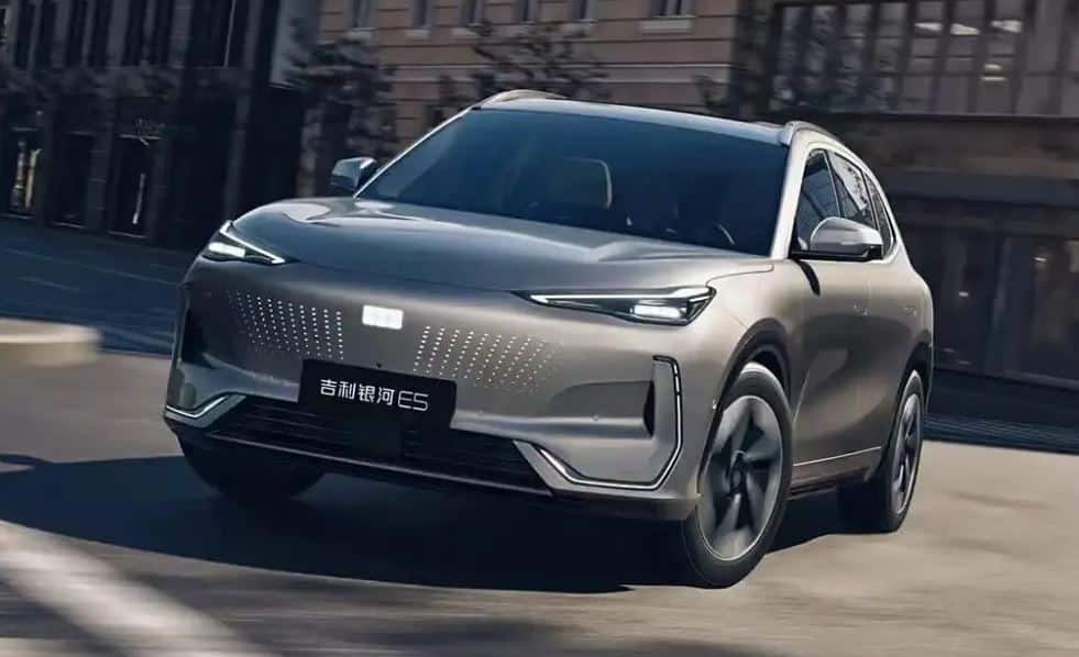 Renault and Geely Join Forces on New SUV Line for Overseas Markets