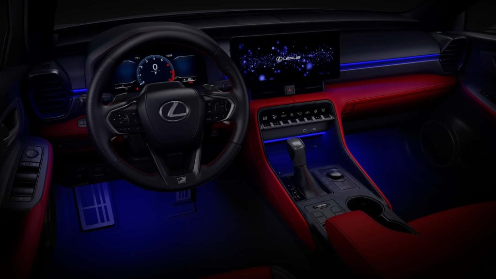 Lexus IS Baharu Membuat Debut Globalnya