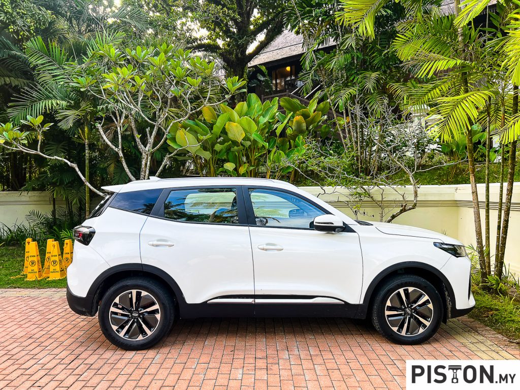 Video: Chery Tiggo Cross – Should You Buy The Turbo or Hybrid?