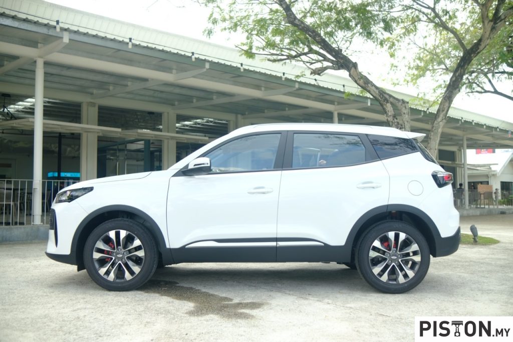 Video: Chery Tiggo Cross – Should You Buy The Turbo or Hybrid?
