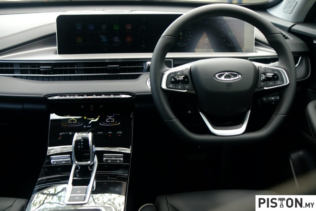 Video: Chery Tiggo Cross – Should You Buy The Turbo or Hybrid?