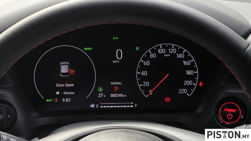 Review: The 2025 Honda HR-V – Refinement Meets Everyday Practicality