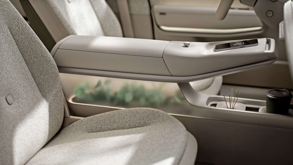 Volkswagen Shows Off ID. CROSS Concept – Real Plants Integrated into the Centre Console