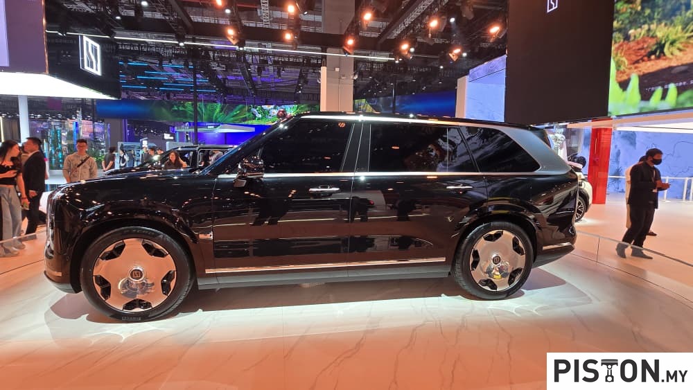 Zeekr 9X PHEV SUV Debuts in China with 1,381hp and Up to 1,250km Range