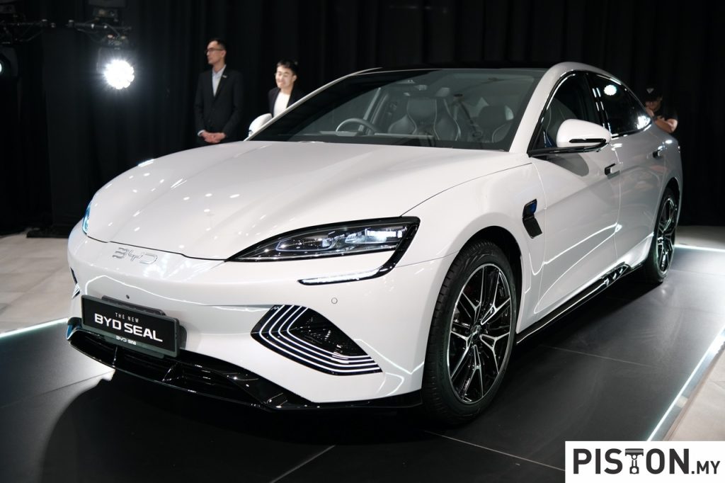 BYD Kukuhkan Kedudukan Sebagai Pengeluar Kenderaan Elektrik Terunggul Dunia, Atasi Tesla Sekali Lagi