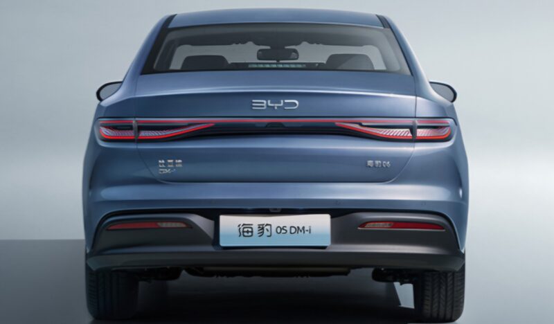 BYD Launches 2026 Seal 05 DM-i with 2,000km Driving Range in China