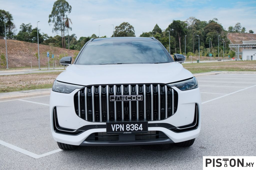 Review: Jaecoo J8 AWD Redefines Premium Cars
