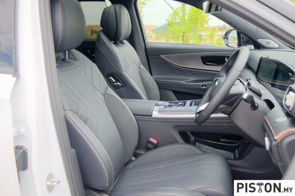 Review: Jaecoo J8 AWD Redefines Premium Cars