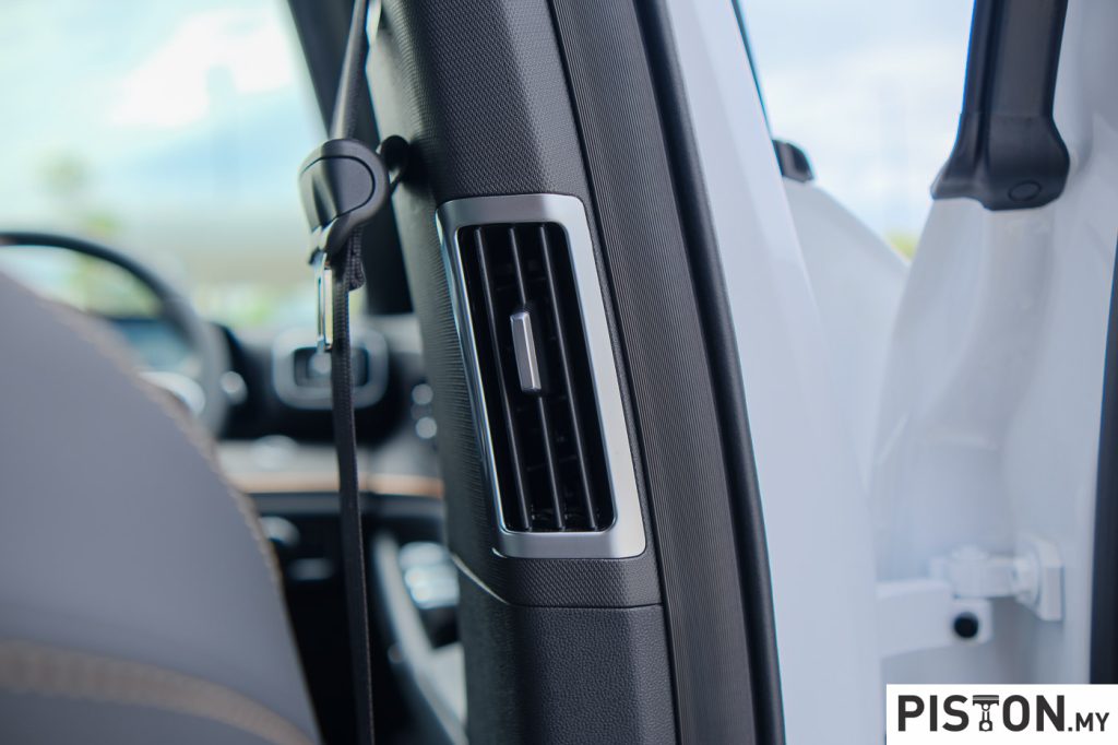 Review: Jaecoo J8 AWD Redefines Premium Cars