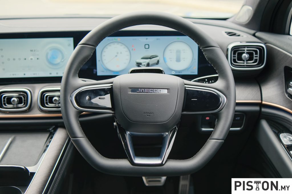Review: Jaecoo J8 AWD Redefines Premium Cars