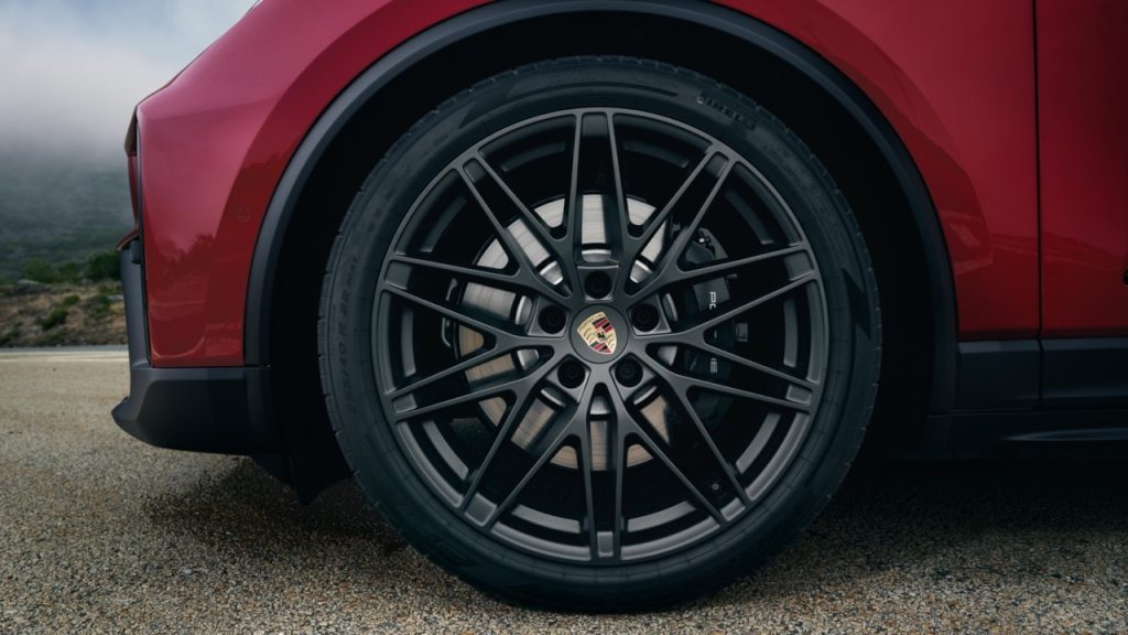 Porsche Unveils the All-Electric Macan GTS – Performance, Precision, and Distinctive Design