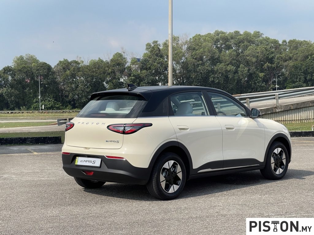Proton e.MAS 5 Dilancarkan Secara Rasmi – Kenderaan Elektrik Mampu Milik Pertama di Malaysia