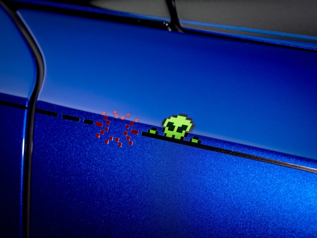 Rolls-Royce Introduces the Black Badge Ghost Gamer, a Bespoke Salute to Early Arcade Culture
