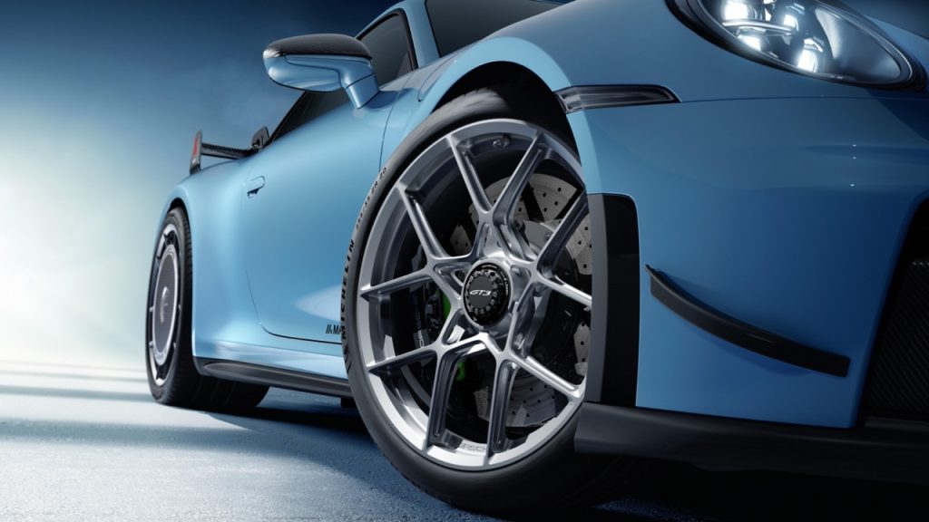 Porsche 911 GT3 Gets Track-Ready Upgrade with Manthey Kit