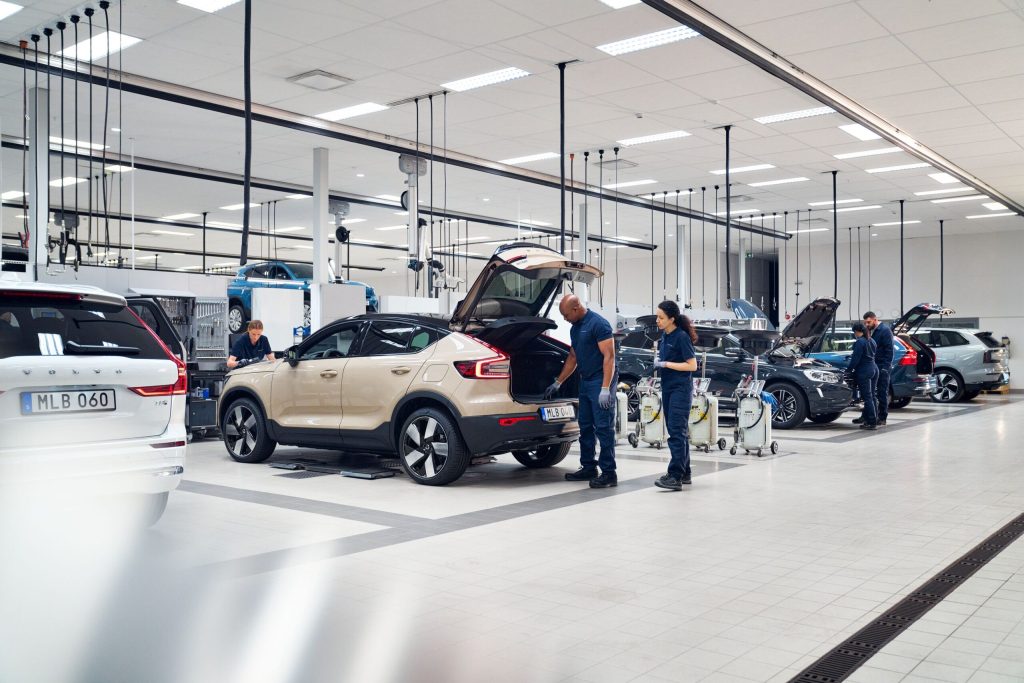 Volvo Car Malaysia Perkenal Semula Jaminan Sepanjang Hayat untuk Alat Ganti Volvo