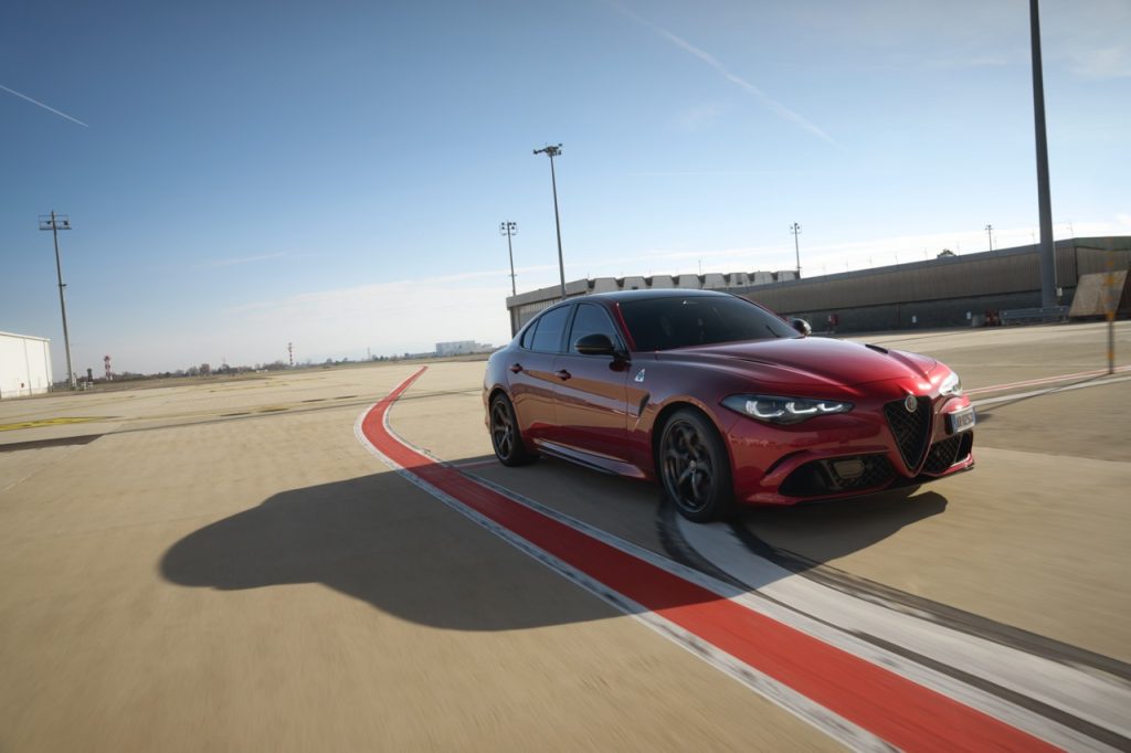 Alfa Romeo Perkenalkan Giulia dan Stelvio Quadrifoglio Collezione Edisi Terhad sebagai Penghormatan kepada Ikon Bersejarah