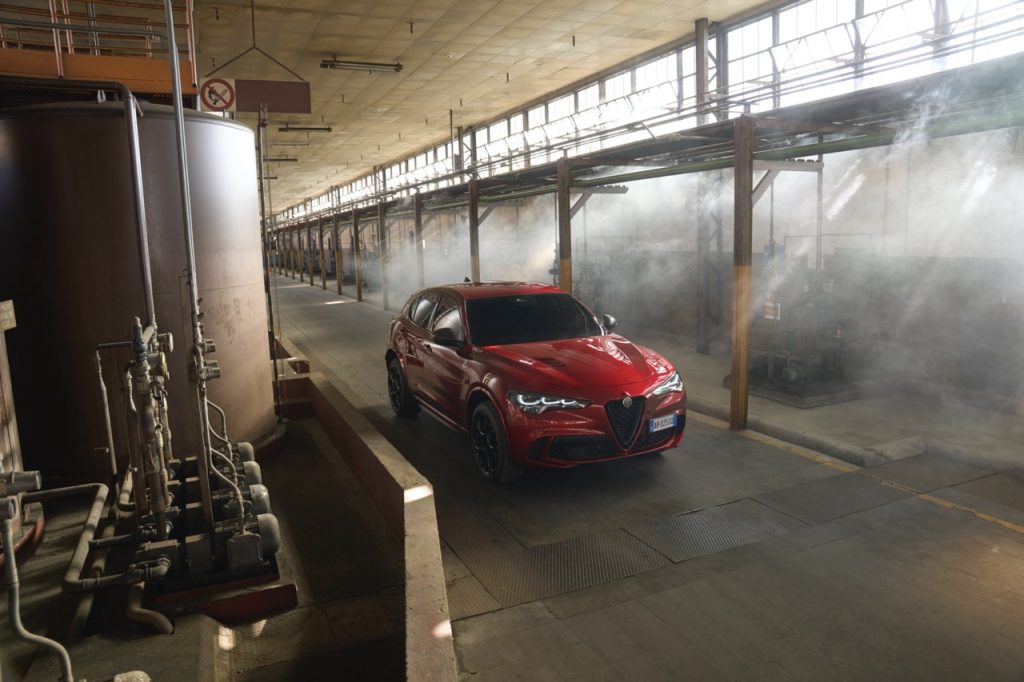 Alfa Romeo Perkenalkan Giulia dan Stelvio Quadrifoglio Collezione Edisi Terhad sebagai Penghormatan kepada Ikon Bersejarah