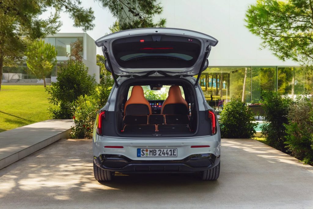 Mercedes-Benz Introduces All-New Electric GLB with More Space, More Tech and Two Powertrain Options