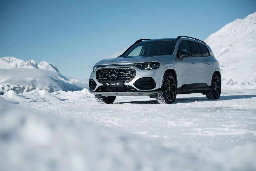 Mercedes-Benz Memperkenalkan GLB Elektrik Serba Baharu
