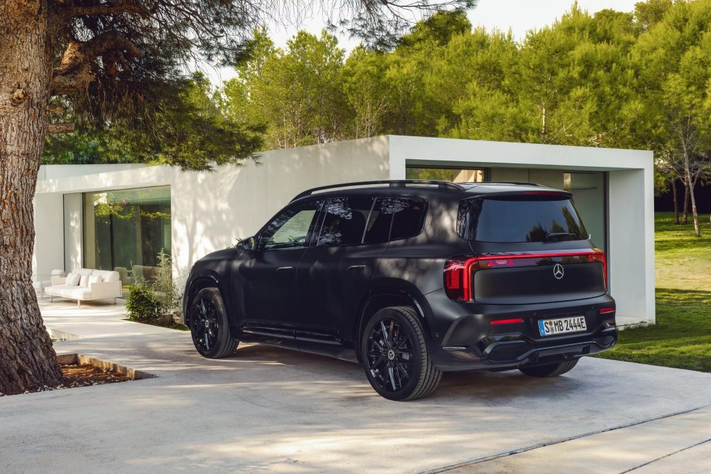 Mercedes-Benz Memperkenalkan GLB Elektrik Serba Baharu