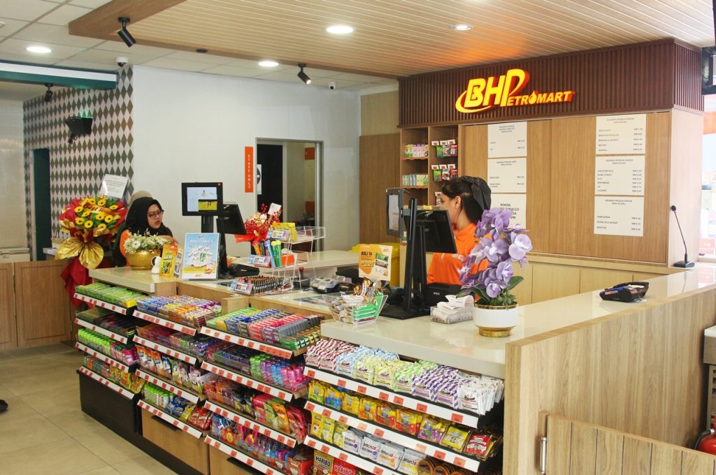 Tahun Baharu, Wajah Baharu BHPetromart & eNak