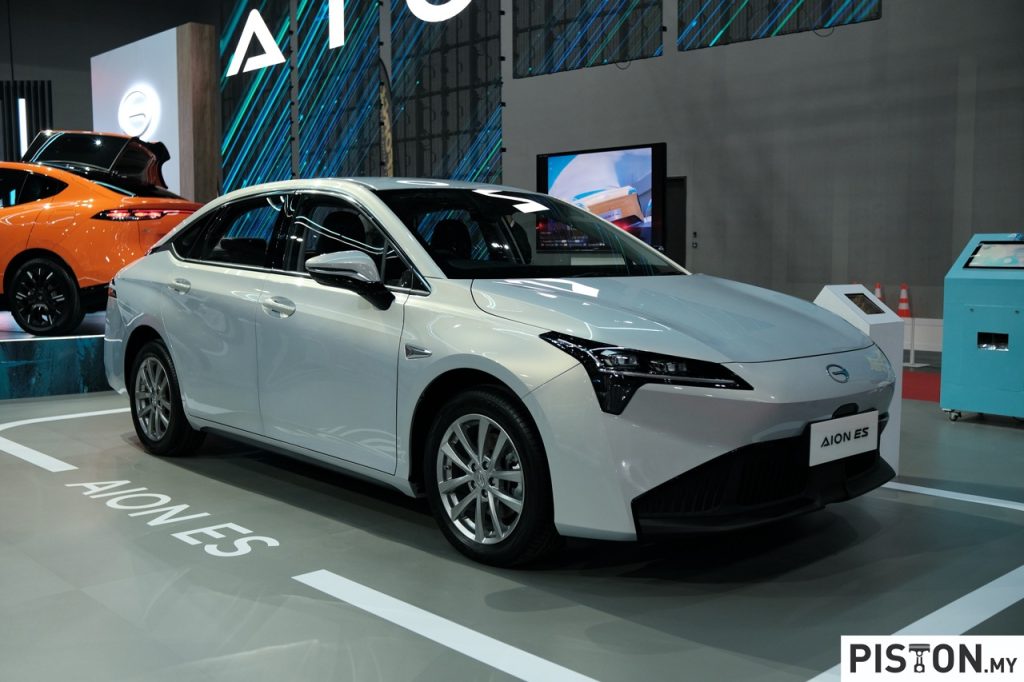 Grab and GAC Team Up to Roll Out 20,000 Electric Vehicles Across Southeast Asia