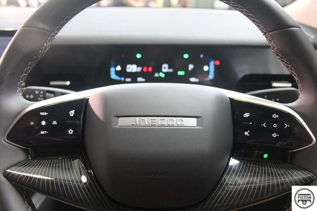 The 2026 Jaecoo J5 Is Officially Launched In Malaysia At RM 102k With A Special Launch Package
