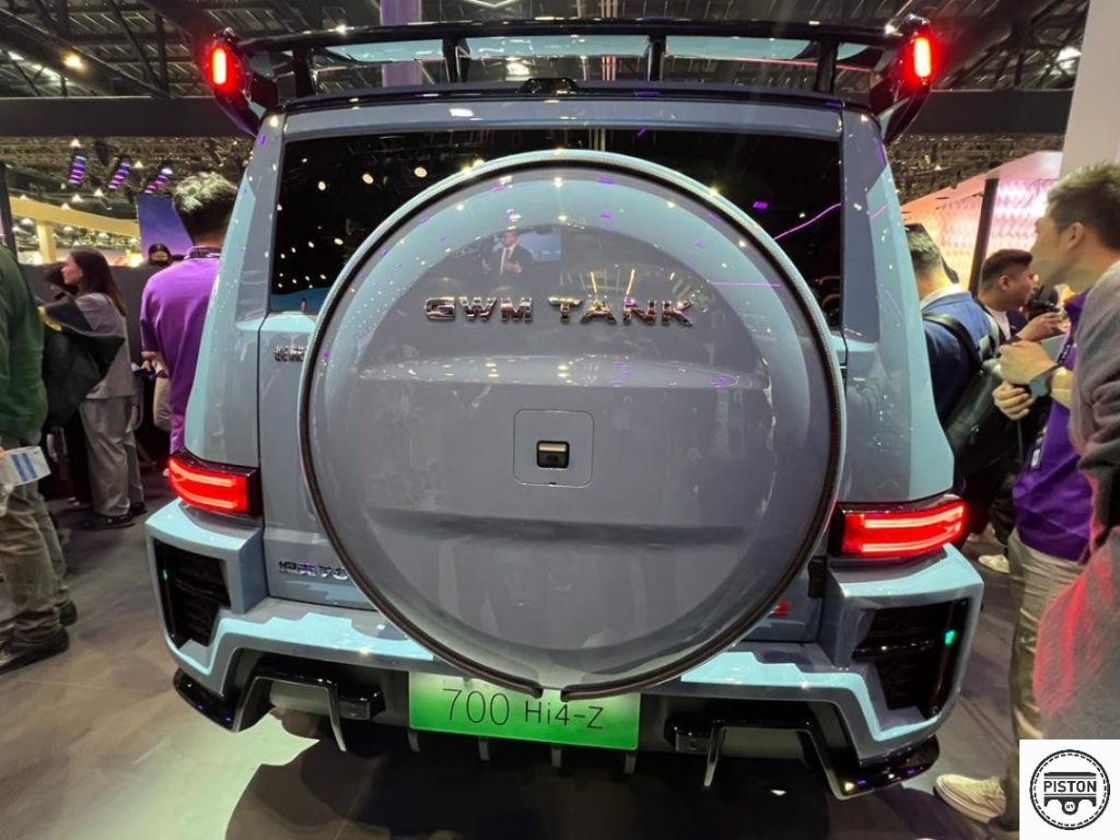 GWM Tank 700 PHEV Dilancarkan Di China, Bakal Ke Malaysia?