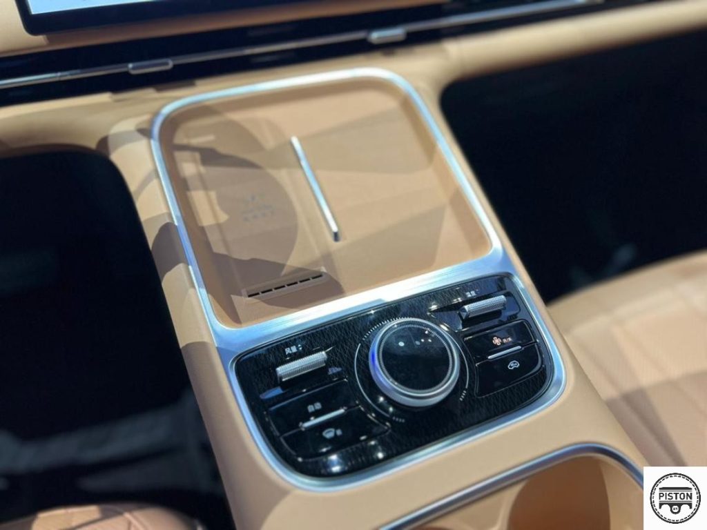 Fully Electric Geely Galaxy Starship 7 Displayed At Auto China 2026 With New Battery, Possible Upgrade For eMas 7 BEV?