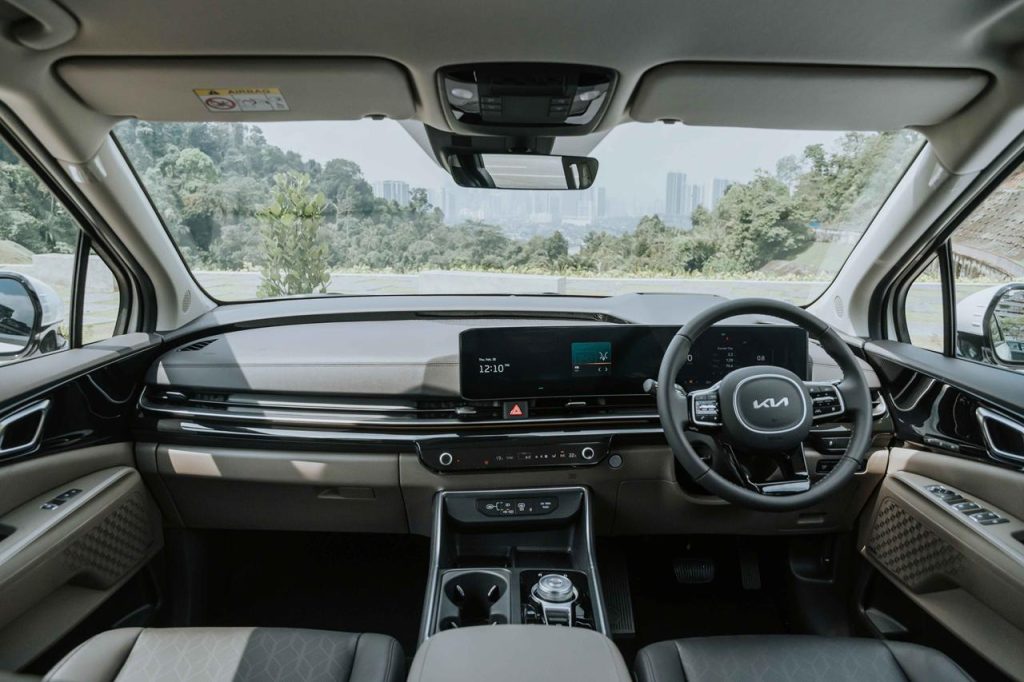 You Can Now Seat 8 People In A Kia Carnival From Just RM 239k
