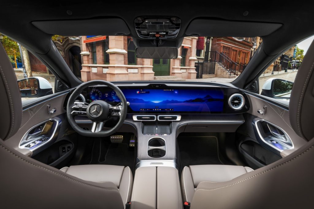 2026 Mercedes-Benz C-Class EV Unveiled – 800V, 585 PS AWD, Up To 762 km Range
