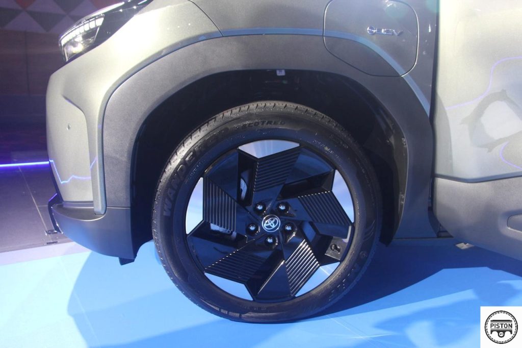 Toyota Urban Cruiser EV Dipratonton Di Malaysia, Harga Bermula Dari RM 198k