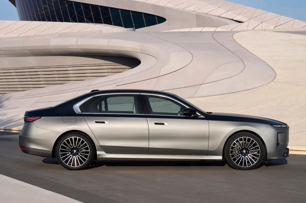 The Refreshed BMW 7 Series Gets Updated With Neue Klasse Redesign And Longer EV Range