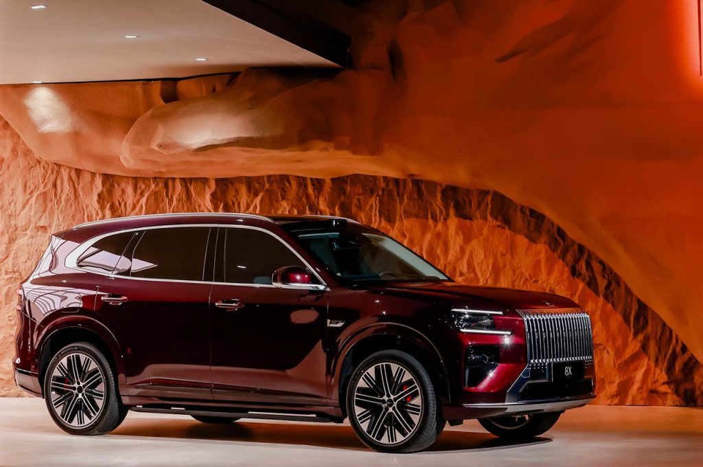 Kemunculan Sulung Zeekr 8X Di Peringkat Global, SUV Hibrid Dengan Pecutan Terpantas Di Dunia