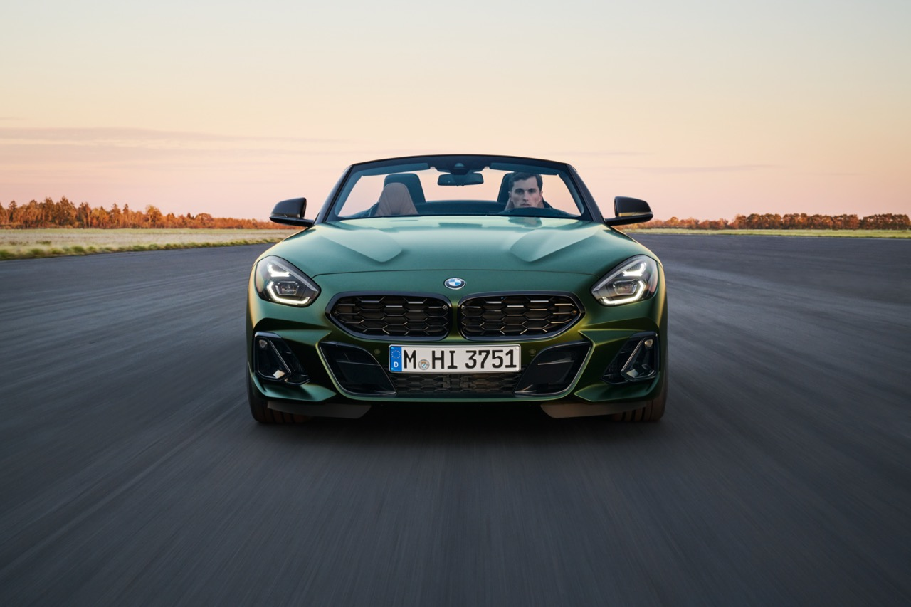 BMW Memperkenalkan Z4 M40i Roadster Edisi Pure Impulse