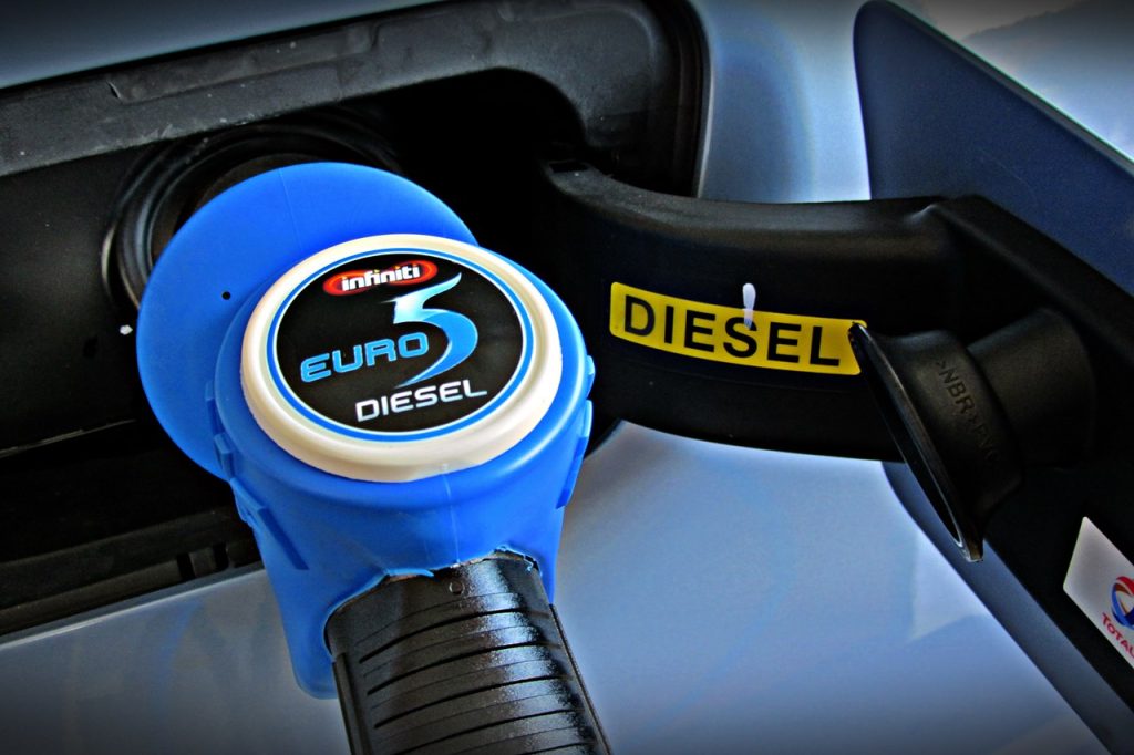 Malaysian Pumps To Roll Out B15 Biodiesel From Rubber Waste Beginning 1 June 2026