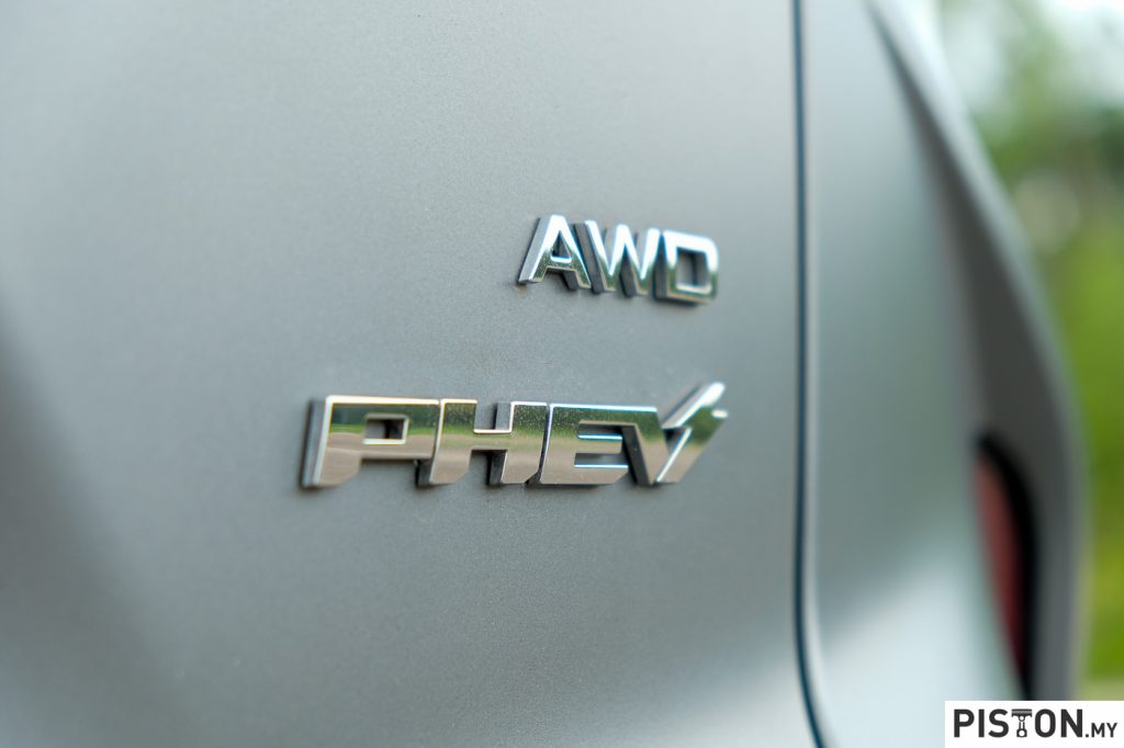What Actually Makes A Car Comfortable? The Omoda C9 PHEV As A Case Study
