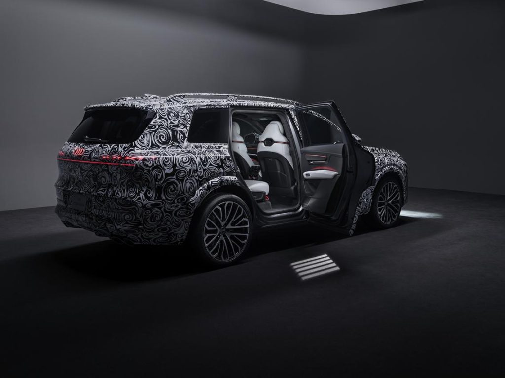 Gambaran Awal Audi Q9 SUV, SUV Mewah Tiga Baris, ‘Kembar’ Kepada Flagship Porsche K1 Akan Datang