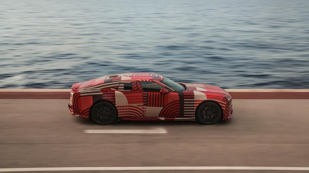 Jaguar Type 01 Kelihatan Amat Serasi Di Jalanan Monaco