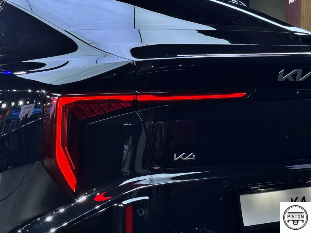 Kia K4 Dipamerkan Di KLIMS 2026, Sedan GT-Line 1.6T Dengan 193 PS