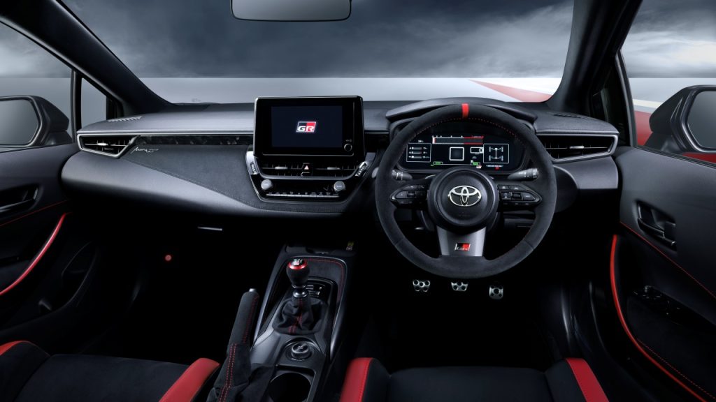 Toyota GRMN Corolla Revealed – Hardcore 2-Seat Hot Hatch, 6MT, 305 PS/415 Nm