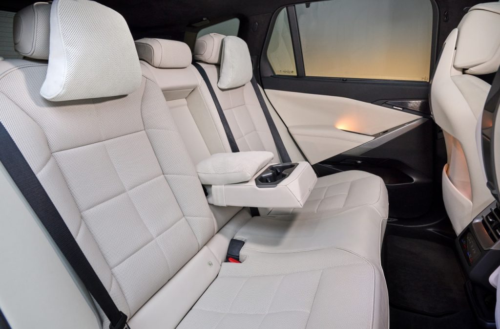 2027 BMW X5 Revealed, First-Ever iX5 EV Gets 141 kWh Battery, Up To 845 km Range